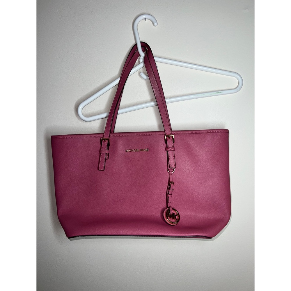 Michael Kors Fuschia Jet Set Leather Medium Tote